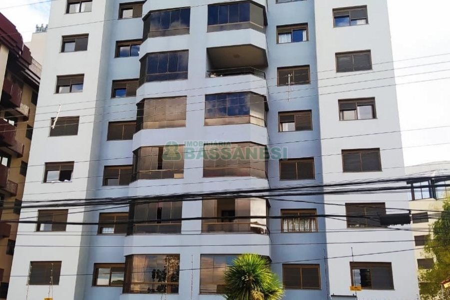 Apartamento com 118m², 2 dormitórios, 2 vagas, no bairro Madureira em Caxias do Sul para Comprar
