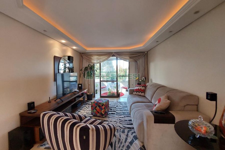 Apartamento com 118m², 2 dormitórios, 2 vagas, no bairro Madureira em Caxias do Sul para Comprar