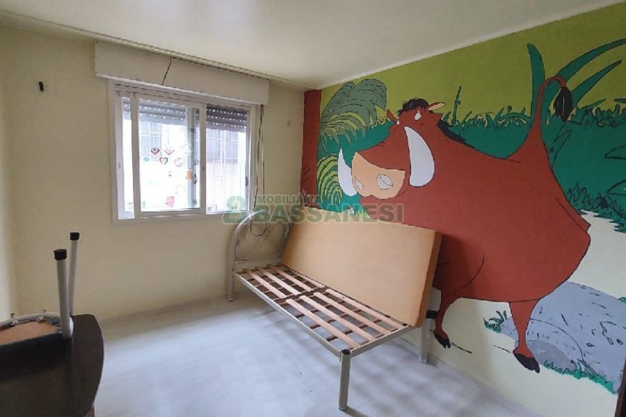 Apto Mobiliado com 67m², 2 dormitórios, 1 vaga, no bairro Centro em Caxias do Sul para Comprar