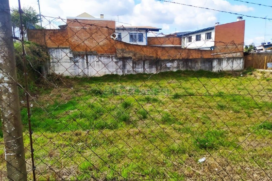 Terreno com 965m², no bairro Esplanada em Caxias do Sul para Alugar