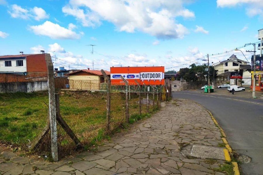 Terreno com 965m², no bairro Esplanada em Caxias do Sul para Alugar