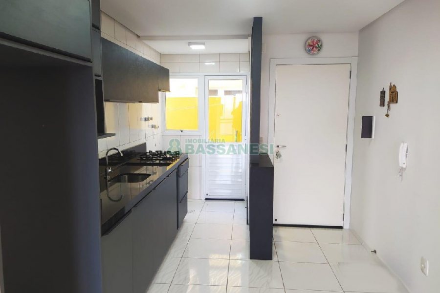 Apartamento com 70m², 2 dormitórios, 1 vaga, no bairro Bela Vista em Caxias do Sul para Alugar