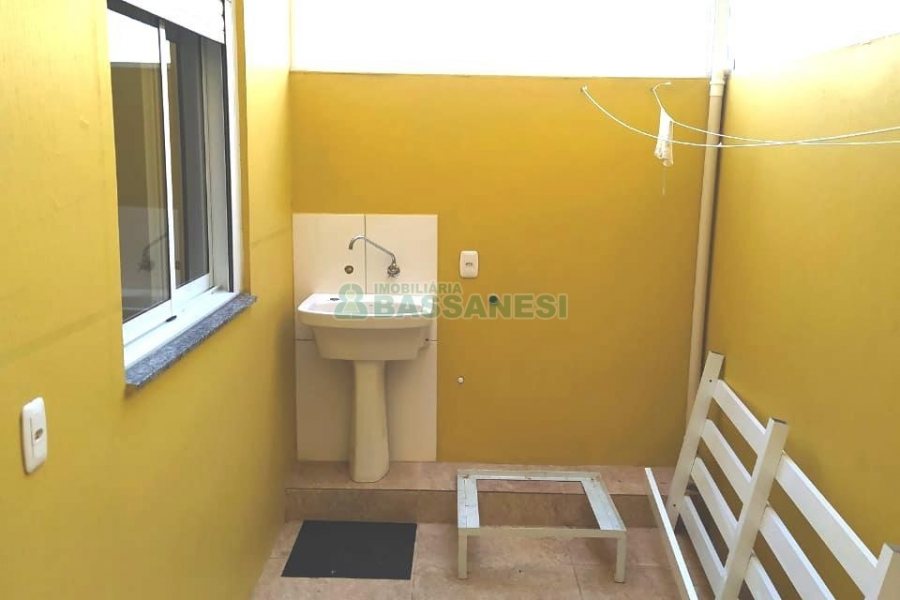 Apartamento com 70m², 2 dormitórios, 1 vaga, no bairro Bela Vista em Caxias do Sul para Alugar