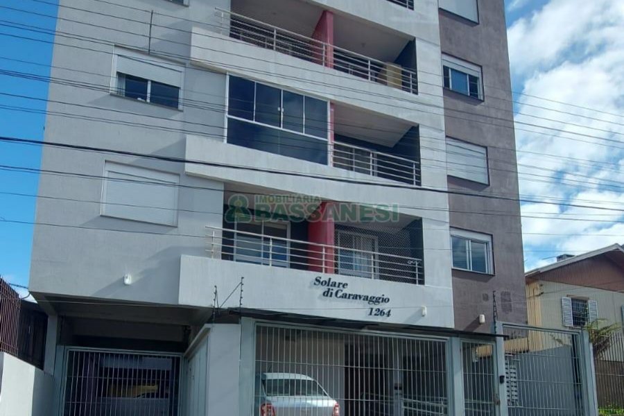 Apartamento com 44m², 2 dormitórios, 1 vaga, no bairro Pioneiro em Caxias do Sul para Comprar