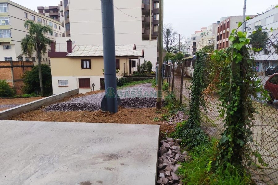 Terreno com 1276m², no bairro São Pelegrino em Caxias do Sul para Alugar