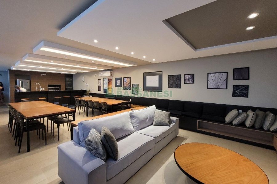 Apto Mobiliado com 85m², 2 dormitórios, 2 vagas, no bairro Panazzolo em Caxias do Sul para Alugar