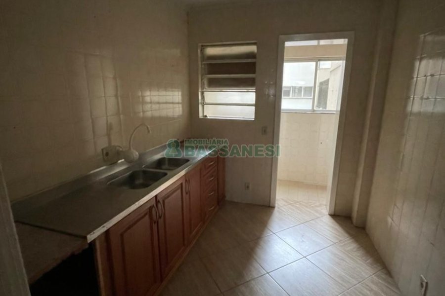 Apartamento com 45m², 1 dormitório, 1 vaga, no bairro São Pelegrino em Caxias do Sul para Comprar