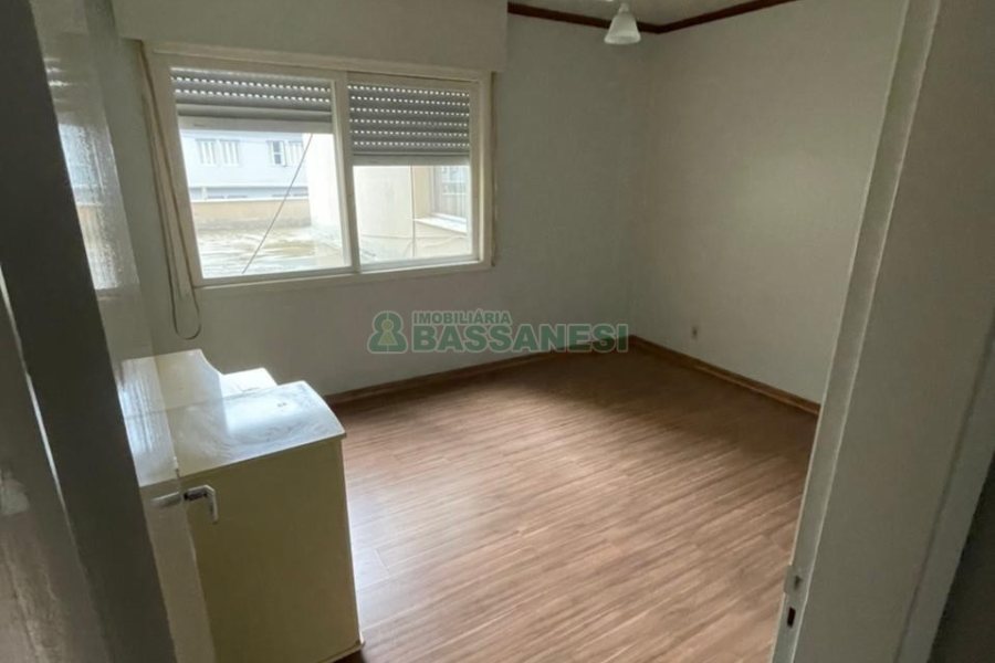 Apartamento com 45m², 1 dormitório, 1 vaga, no bairro São Pelegrino em Caxias do Sul para Comprar
