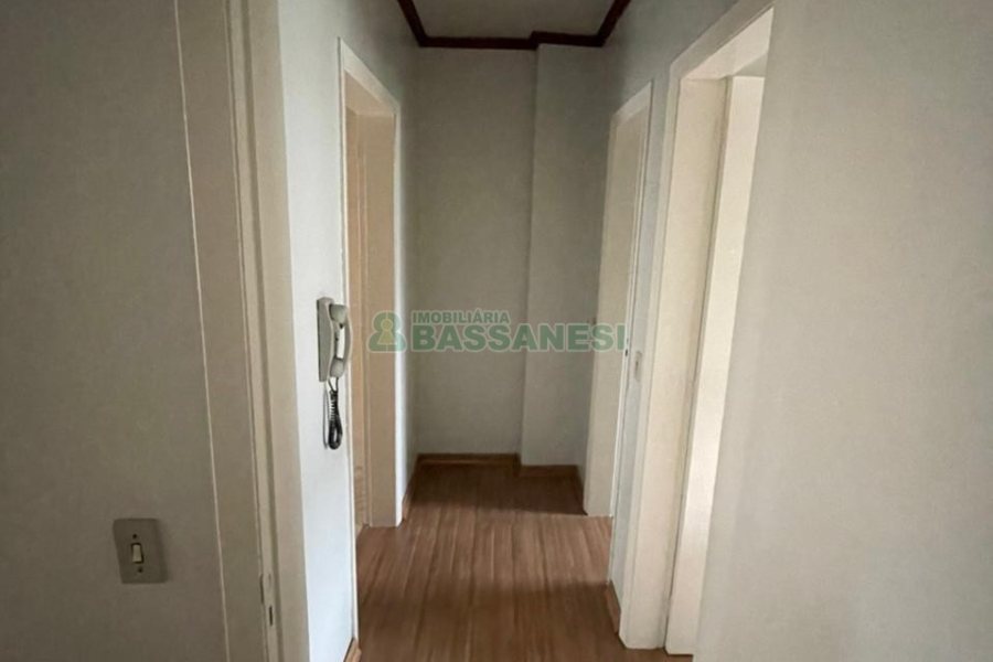 Apartamento com 45m², 1 dormitório, 1 vaga, no bairro São Pelegrino em Caxias do Sul para Comprar