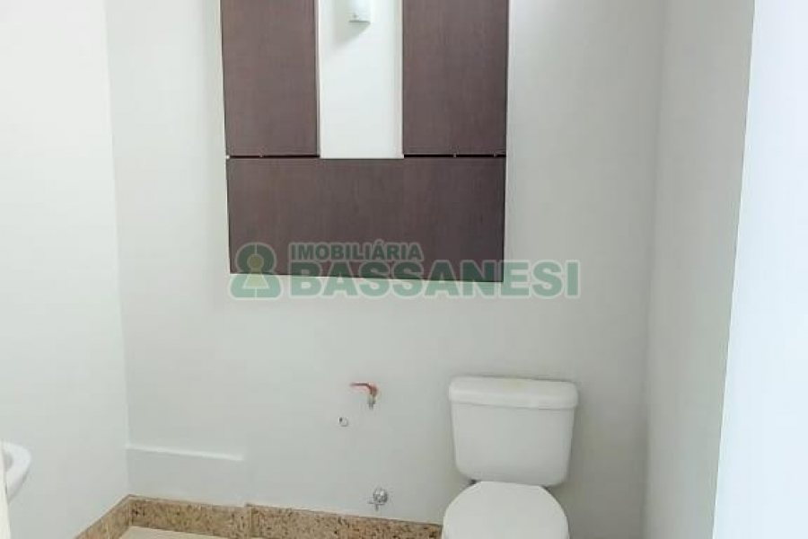 Loja com 110m², no bairro Santa Catarina em Caxias do Sul para Alugar