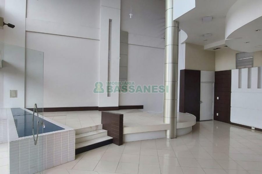 Loja com 110m², no bairro Santa Catarina em Caxias do Sul para Alugar
