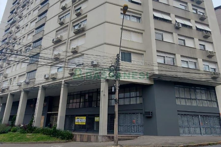 Loja com 142m², no bairro São Pelegrino em Caxias do Sul para Alugar ou Comprar