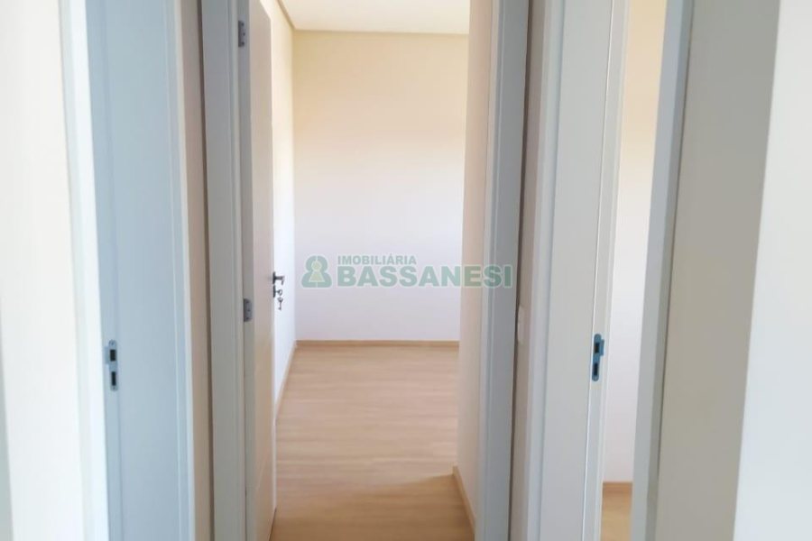 Apartamento com 60m², 2 dormitórios, 1 vaga, no bairro São Luiz em Caxias do Sul para Comprar