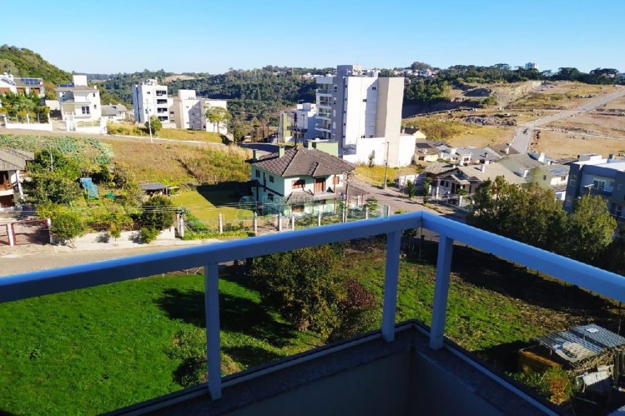 Apartamento com 60m², 2 dormitórios, 1 vaga, no bairro São Luiz em Caxias do Sul para Comprar