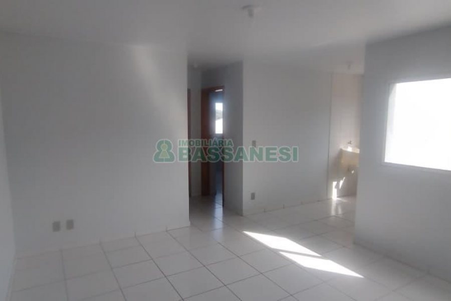 Apartamento com 47m², 2 dormitórios, 1 vaga, no bairro Cidade Industrial em Caxias do Sul para Comprar