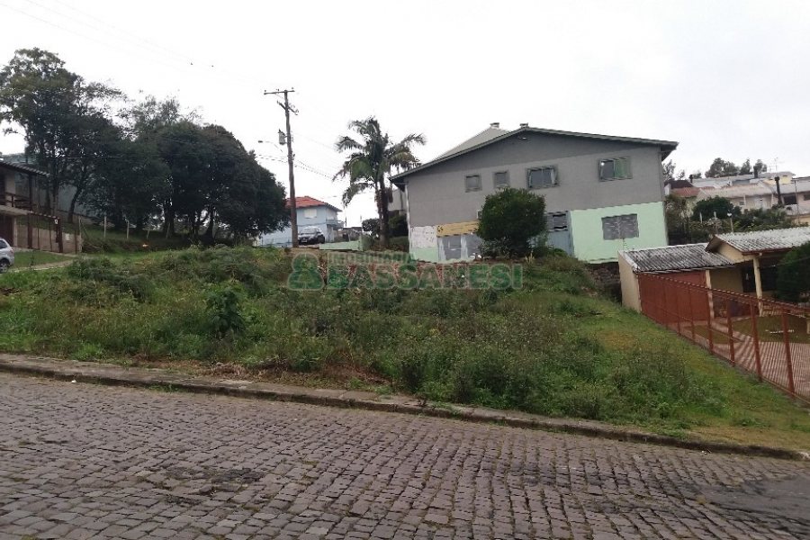 Terreno, no bairro Colina Sorriso em Caxias do Sul para Comprar