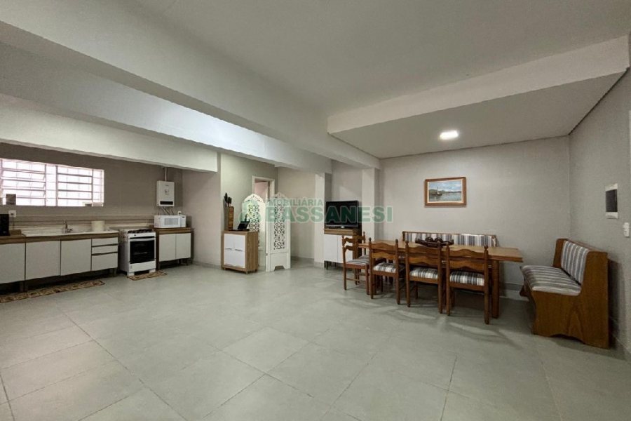 Loja com 57m², no bairro Lourdes em Caxias do Sul para Alugar