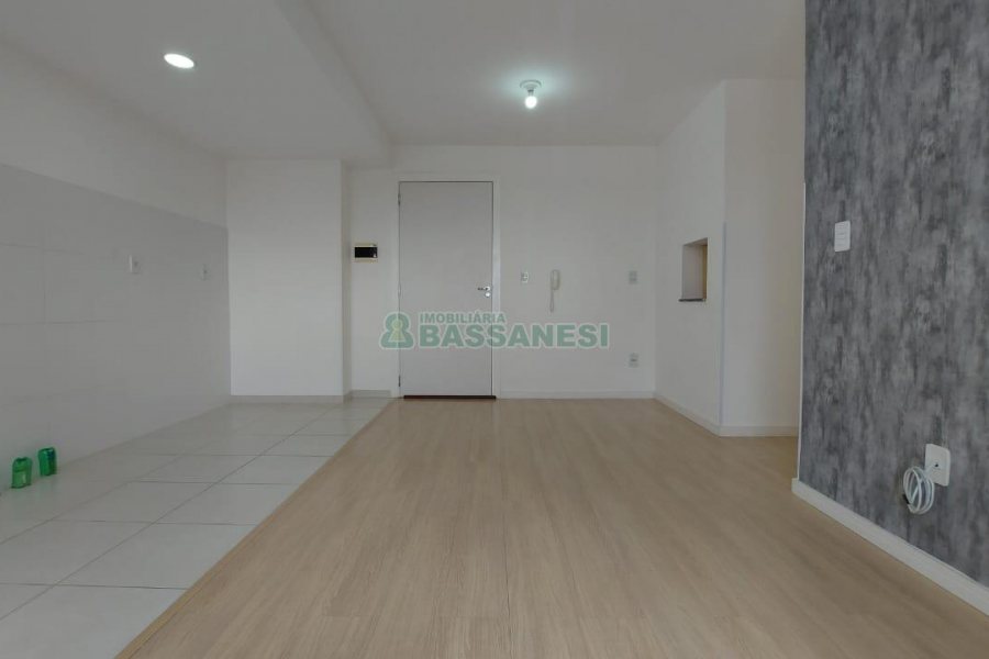 Apartamento com 53m², 2 dormitórios, 1 vaga, no bairro Santa Lúcia em Caxias do Sul para Alugar