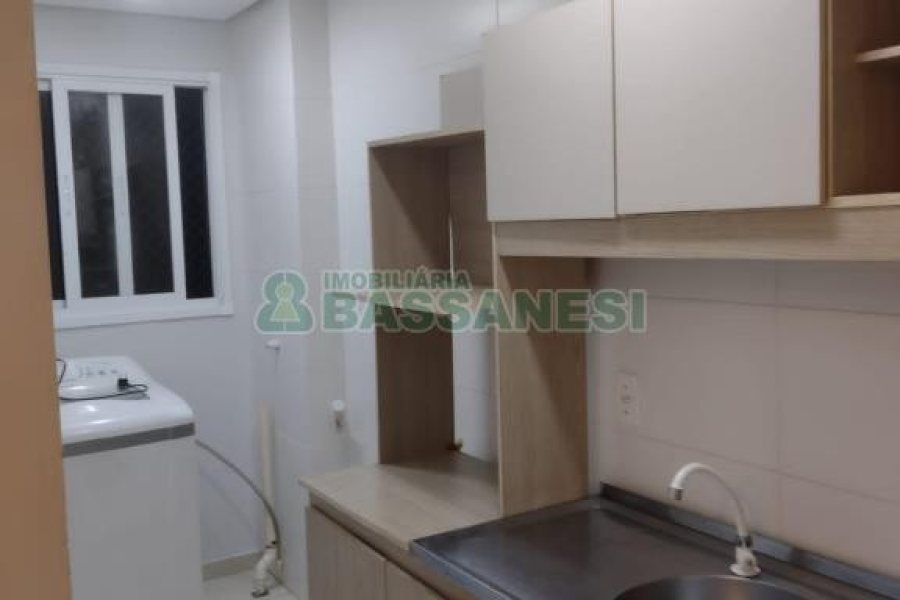 Apartamento com 56m², 2 dormitórios, 1 vaga, no bairro Desvio Rizzo em Caxias do Sul para Comprar