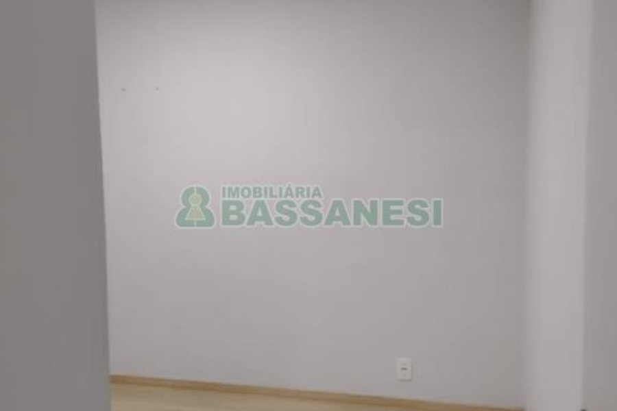 Apartamento com 56m², 2 dormitórios, 1 vaga, no bairro Desvio Rizzo em Caxias do Sul para Comprar