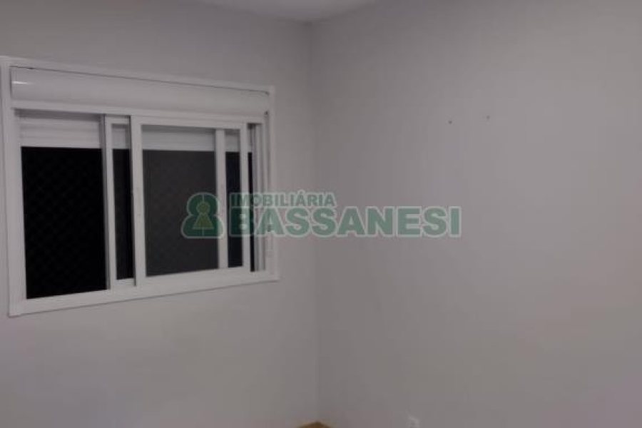 Apartamento com 56m², 2 dormitórios, 1 vaga, no bairro Desvio Rizzo em Caxias do Sul para Comprar