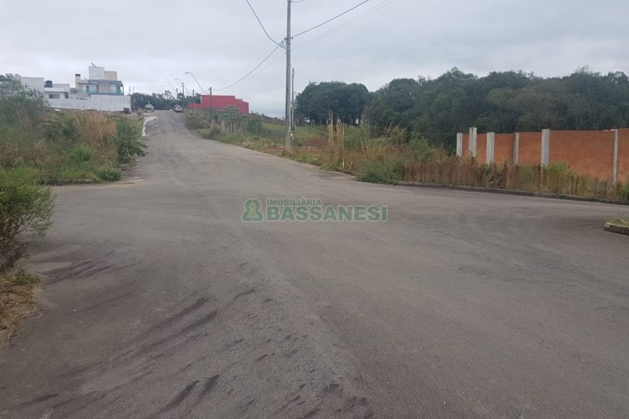 Terreno, no bairro Monte Bérico em Caxias do Sul para Comprar