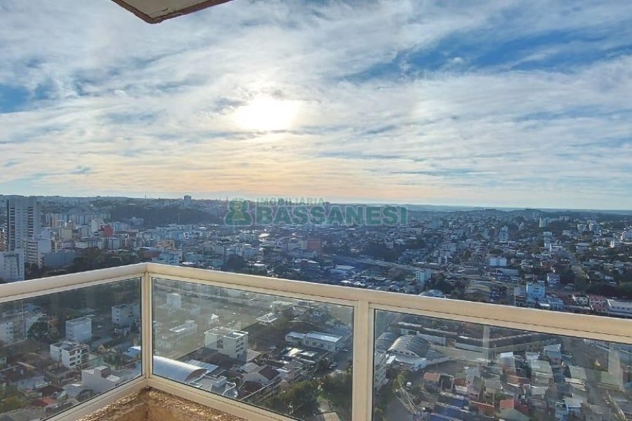 Apto Mobiliado com 111m², 3 dormitórios, 2 vagas, no bairro Cristo Redentor em Caxias do Sul para Alugar