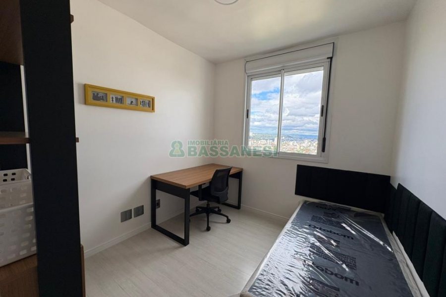 Apto Mobiliado com 111m², 3 dormitórios, 2 vagas, no bairro Cristo Redentor em Caxias do Sul para Alugar