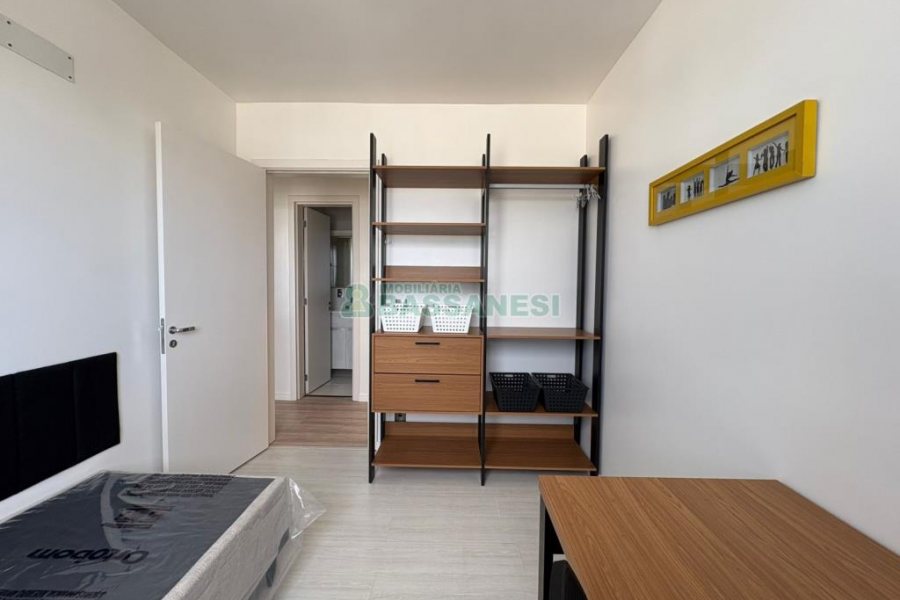 Apto Mobiliado com 111m², 3 dormitórios, 2 vagas, no bairro Cristo Redentor em Caxias do Sul para Alugar