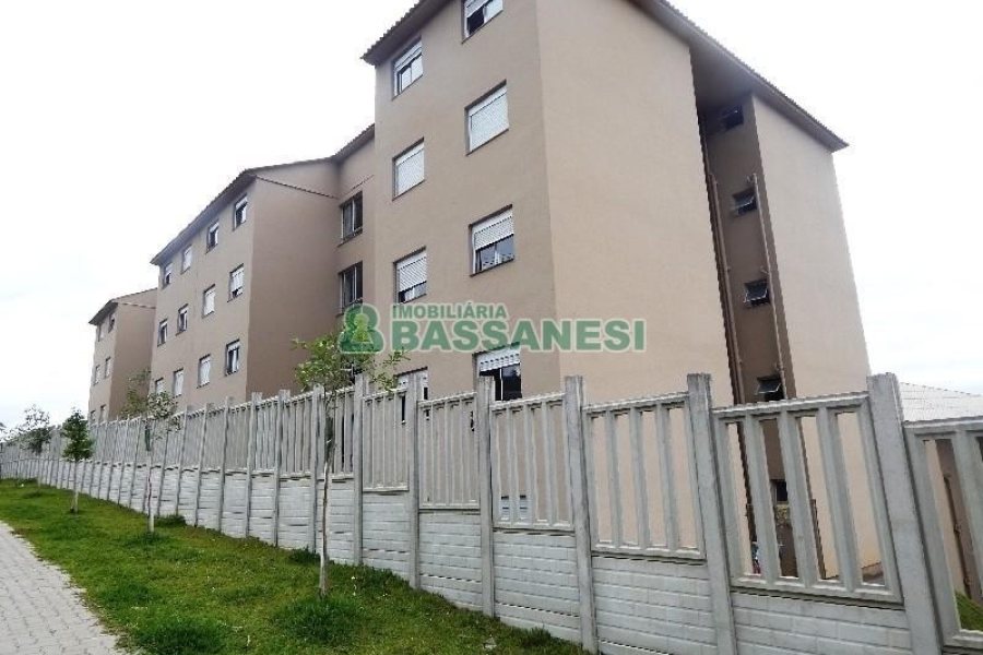Apartamento com 52m², 2 dormitórios, 1 vaga, no bairro Desvio Rizzo em Caxias do Sul para Comprar