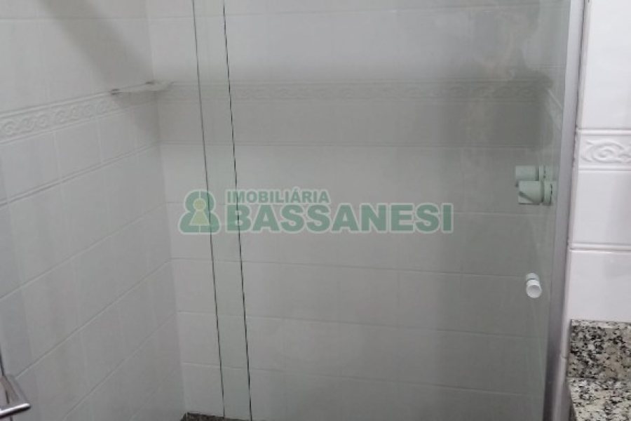 Apartamento com 32m², 1 dormitório, no bairro Centro em Caxias do Sul para Comprar