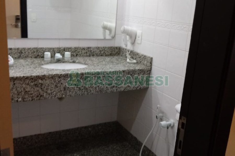 Apartamento com 32m², 1 dormitório, no bairro Centro em Caxias do Sul para Comprar