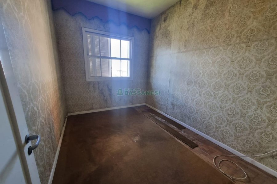Casa com 224m², 3 dormitórios, 1 vaga, no bairro Lourdes em Caxias do Sul para Alugar ou Comprar