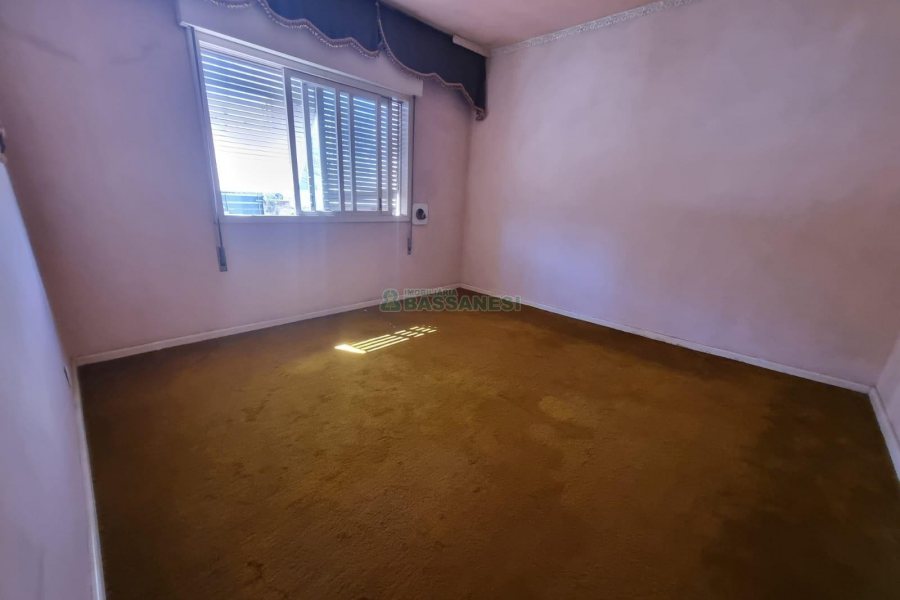 Casa com 224m², 3 dormitórios, 1 vaga, no bairro Lourdes em Caxias do Sul para Alugar ou Comprar