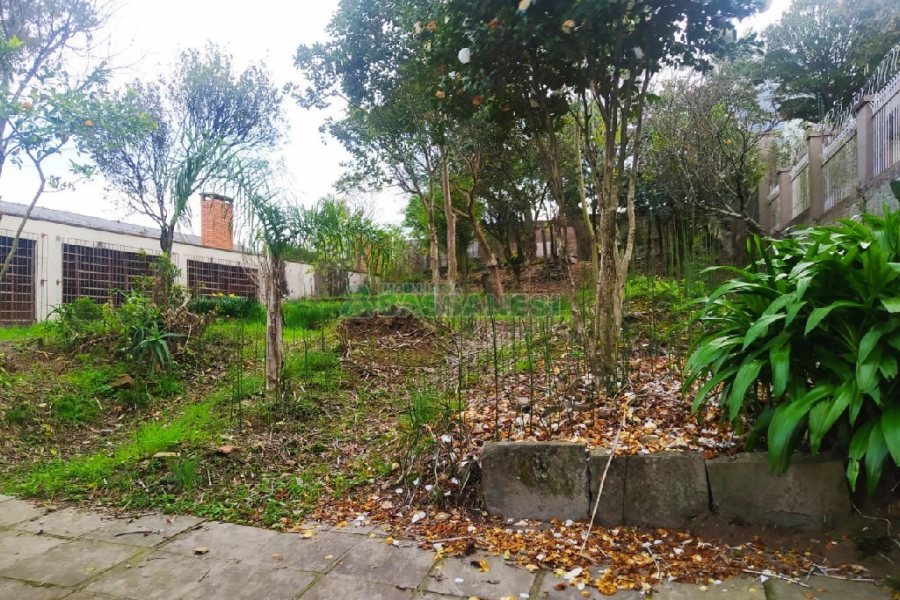 Casa Comercial com 250m², 4 dormitórios, 4 vagas, no bairro Lourdes em Caxias do Sul para Alugar ou Comprar