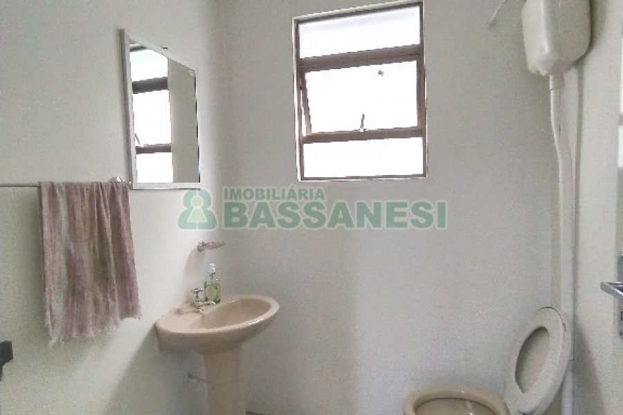 Loja com 170m², no bairro São José em Caxias do Sul para Alugar
