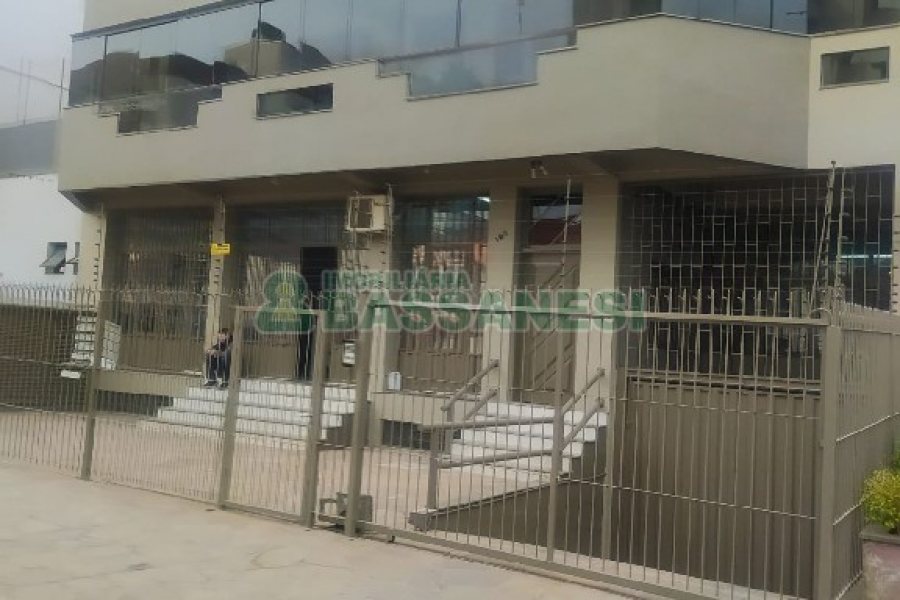 Apartamento com 78m², 2 dormitórios, 2 vagas, no bairro Bela Vista em Caxias do Sul para Comprar