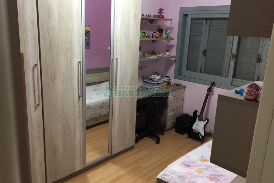 Apartamento com 78m², 2 dormitórios, 2 vagas, no bairro Bela Vista em Caxias do Sul para Comprar