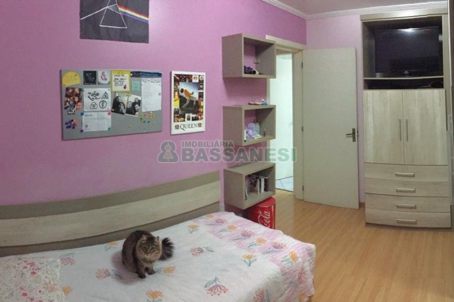 Apartamento com 78m², 2 dormitórios, 2 vagas, no bairro Bela Vista em Caxias do Sul para Comprar