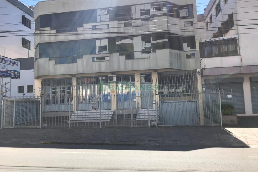 Apartamento com 78m², 2 dormitórios, 2 vagas, no bairro Bela Vista em Caxias do Sul para Comprar