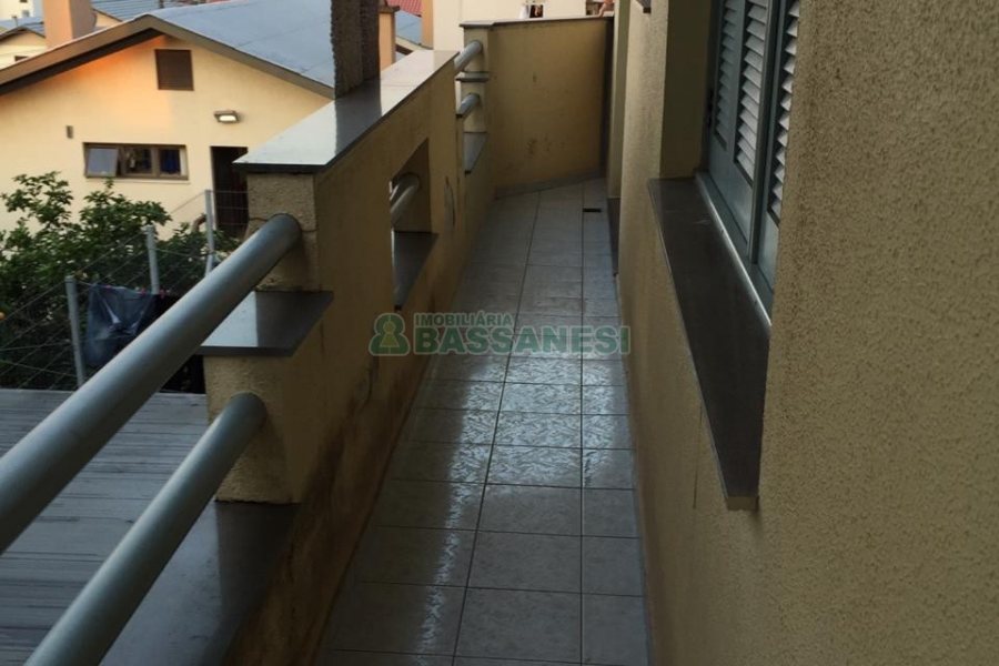 Apartamento com 78m², 2 dormitórios, 2 vagas, no bairro Bela Vista em Caxias do Sul para Comprar