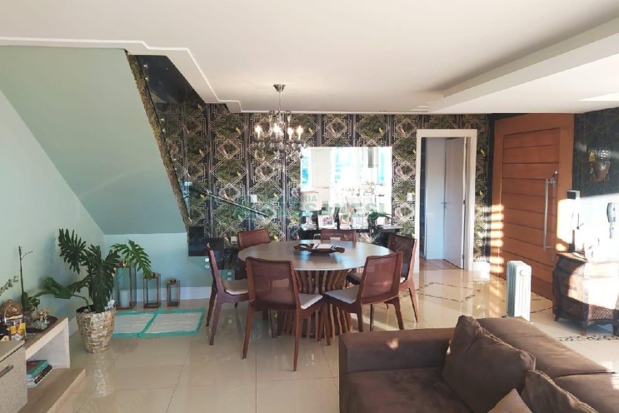 Apto/Cobertura com 320m², 4 dormitórios, 2 vagas, no bairro Santa Catarina em Caxias do Sul para Comprar