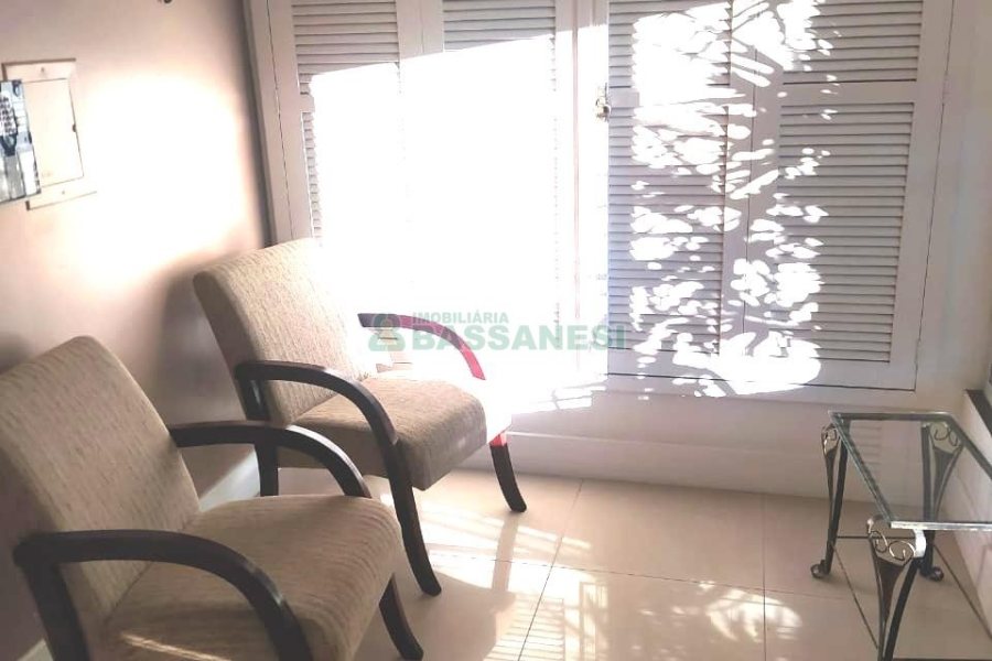 Apto/Cobertura com 320m², 4 dormitórios, 2 vagas, no bairro Santa Catarina em Caxias do Sul para Comprar