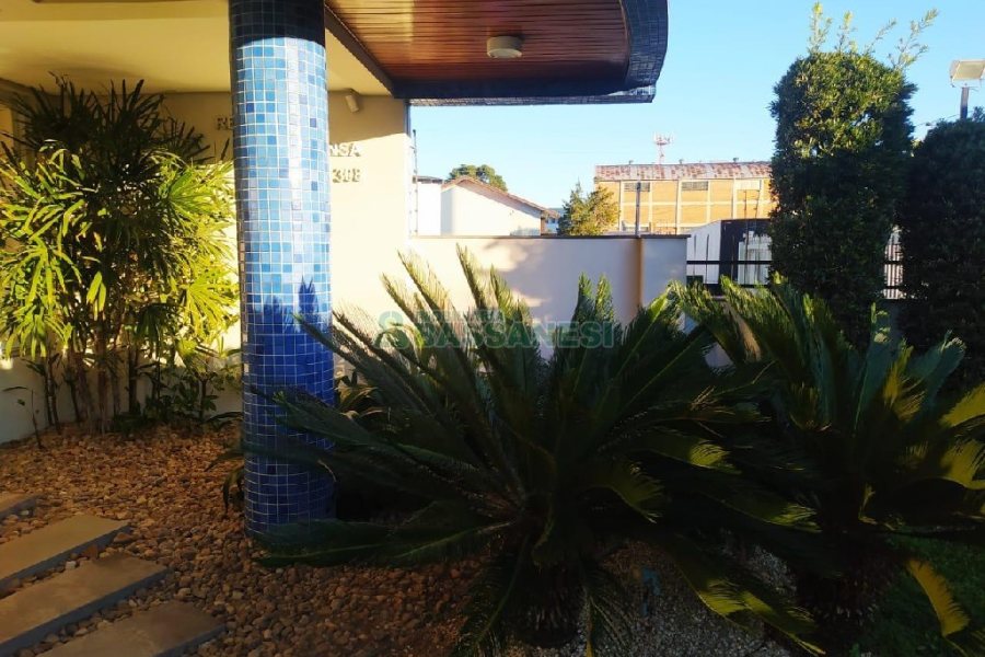 Apto/Cobertura com 320m², 4 dormitórios, 2 vagas, no bairro Santa Catarina em Caxias do Sul para Comprar