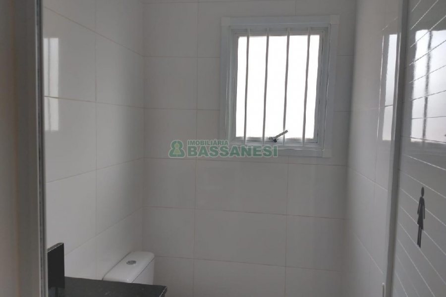 Sala com 100m², no bairro Lourdes em Caxias do Sul para Alugar