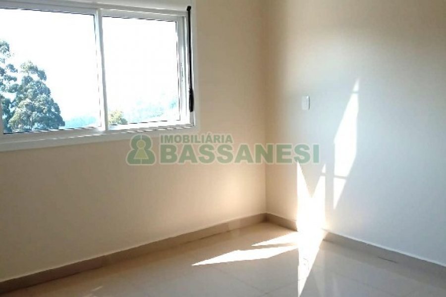 Apartamento com 53m², 2 dormitórios, 2 vagas, no bairro Bela Vista em Caxias do Sul para Comprar