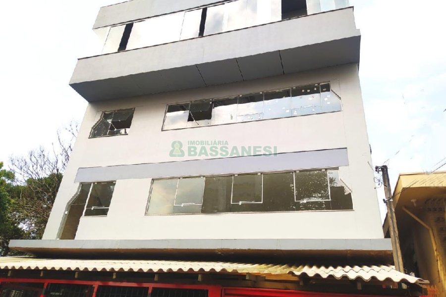 Sala com 90m², no bairro Rio Branco em Caxias do Sul para Alugar