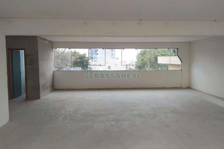 Sala com 90m², no bairro Rio Branco em Caxias do Sul para Alugar