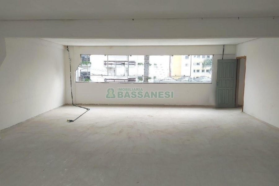 Sala com 90m², no bairro Rio Branco em Caxias do Sul para Alugar