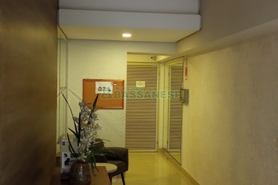 Apartamento com 75m², 2 dormitórios, 1 vaga, no bairro Charqueadas em Caxias do Sul para Comprar